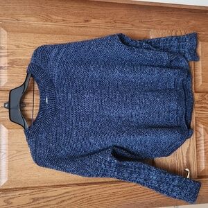 Time and Tru Women's Blue Crew Neck Sweater